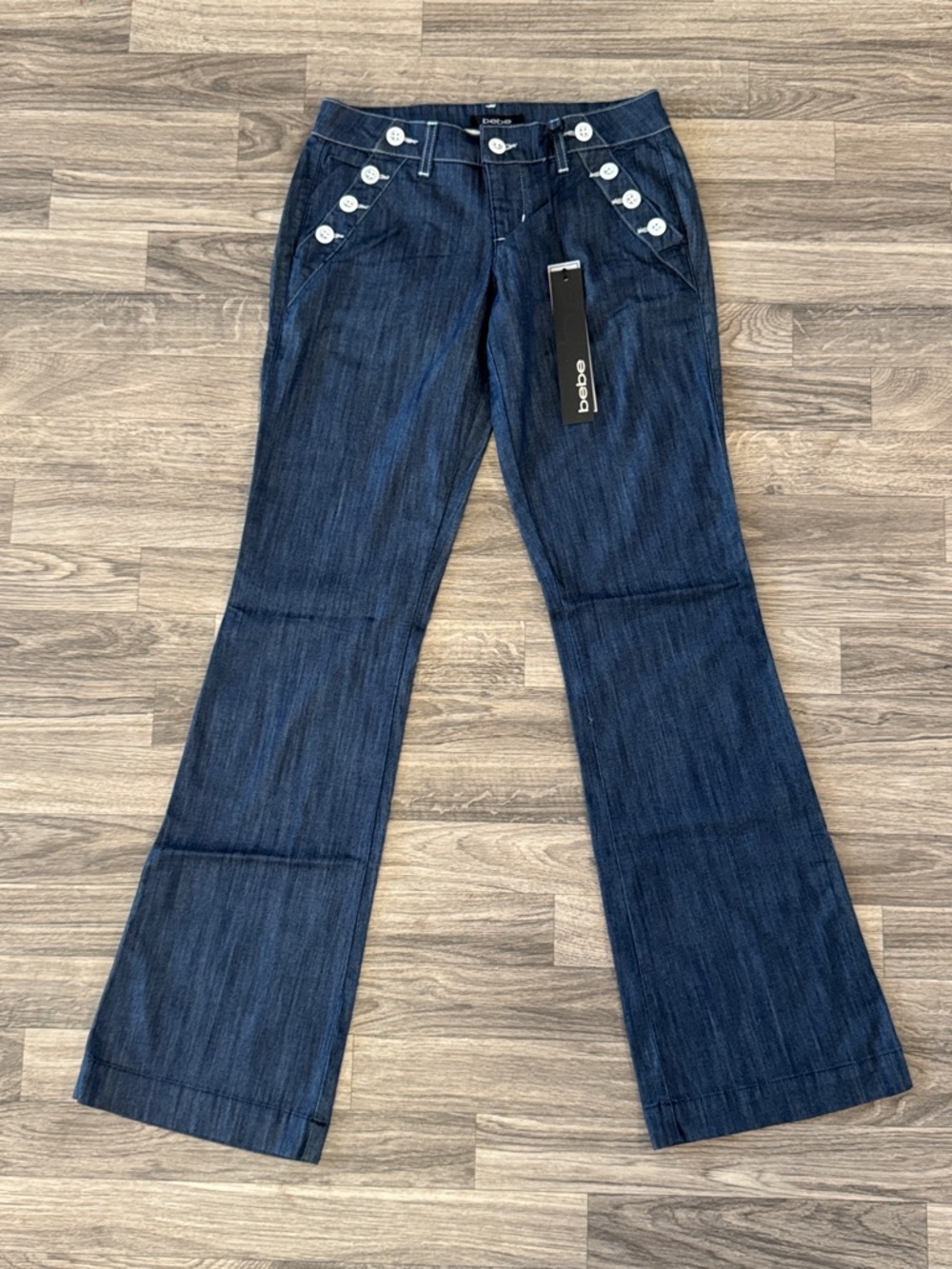 NWT Bebe flare jeans women’s sz 26
